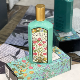 Gucci Flora